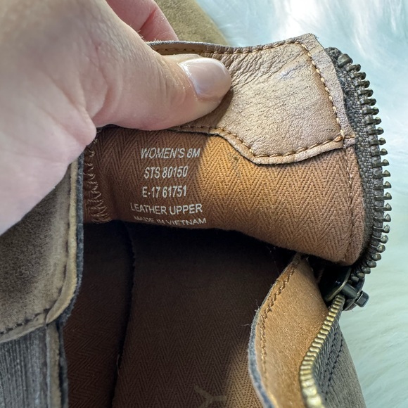 Sperry Boots - Picture 4 of 5